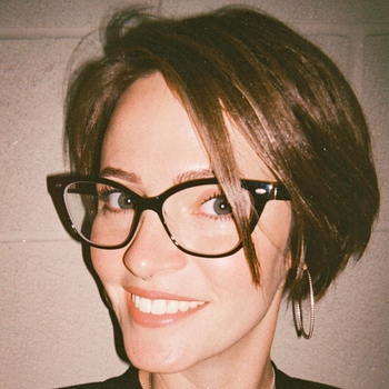 Avatar of Dee James