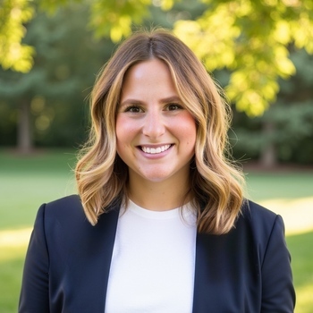 Avatar of Nikole Mack