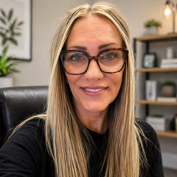 Avatar of Candice Watt