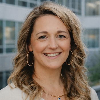 Avatar of Amanda Davarn