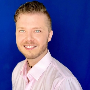 Avatar of Elliott Skaggs