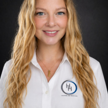 Avatar of Shelby Decker