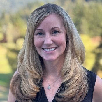 Avatar of LYNNE GRAHAM