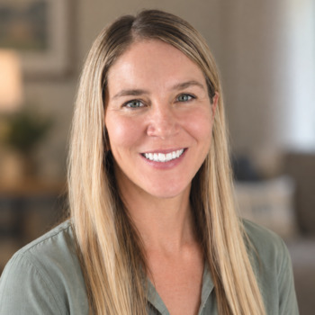 Avatar of Emily Roberts