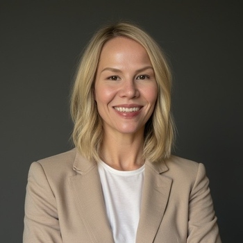Avatar of Christine Barnett