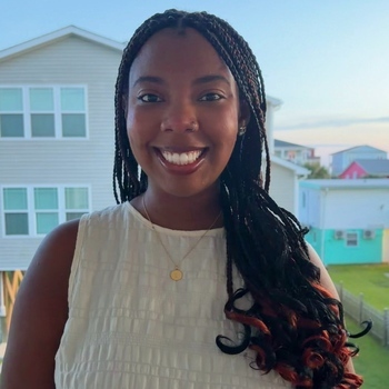 Avatar of Laila Mack