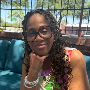 Avatar of Kirsten Lee