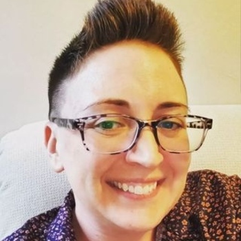 Avatar of Alena Kearney