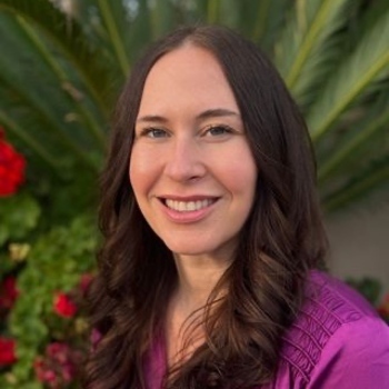 Avatar of Alexa Sharf