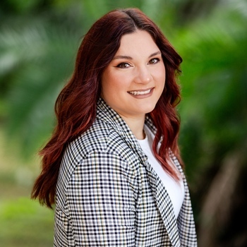 Avatar of Mackenzie Restucci