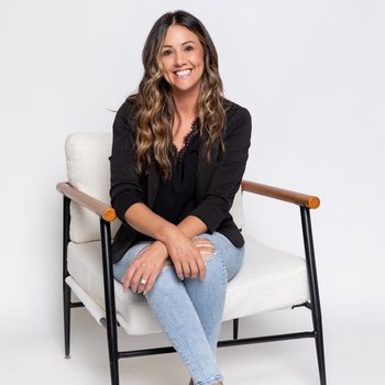 Avatar of Lesley Gainer