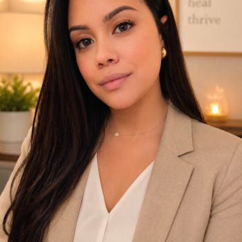 Avatar of Gisel Rua