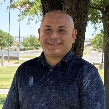 Avatar of Andrew Luevano