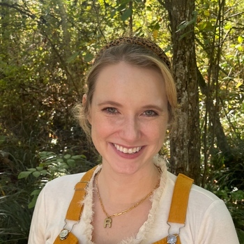 Avatar of Haley@goldentherapy.org      / (346) 604-0537 (text or call)