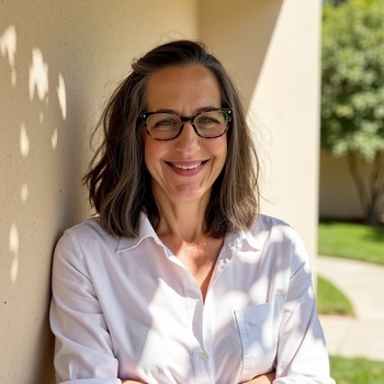 Avatar of Alyson Dew