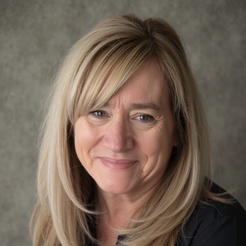 Avatar of michelle garrett