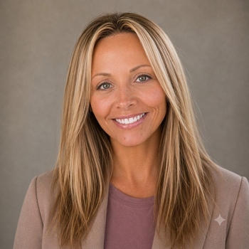 Avatar of Julie Elizabeth Hurt
