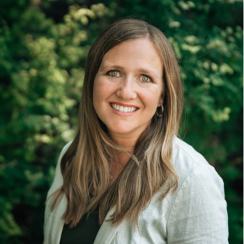 Avatar of Lindsey Mason