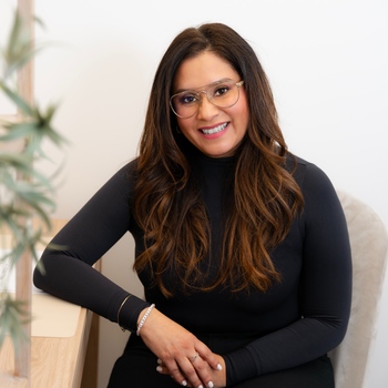 Avatar of Dina Araujo