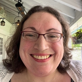 Avatar of Lindsay Boudreau