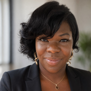 Avatar of Lena Jones