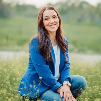 Avatar of Jade Ross