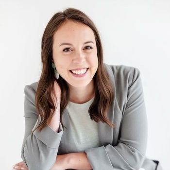Avatar of Sarah Line