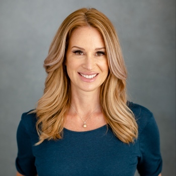 Avatar of Karen Steeb