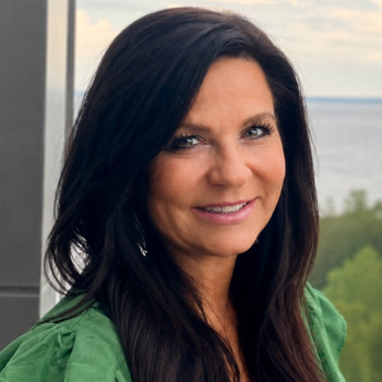 Avatar of Stacie Robertson