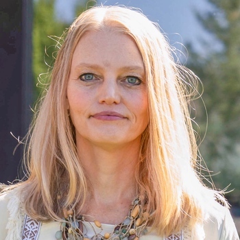 Avatar of Crystal Christophersen