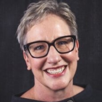 Avatar of Stacey Lundquist