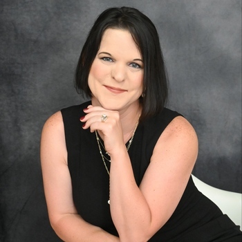Avatar of Angela Lucas