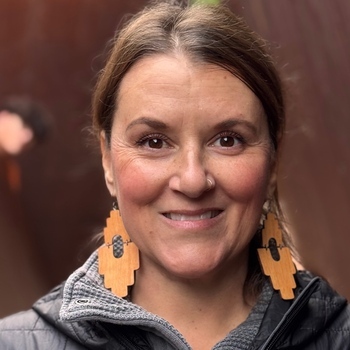 Avatar of Lisa Lewis