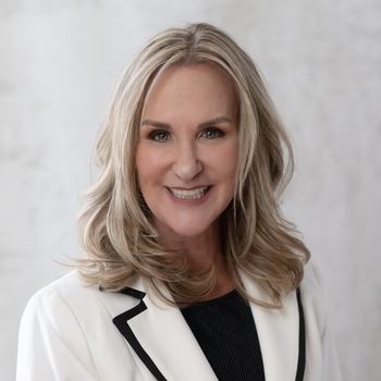 Avatar of Leigh M Owens