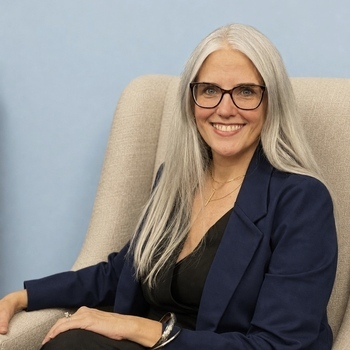 Avatar of Elizabeth Wills