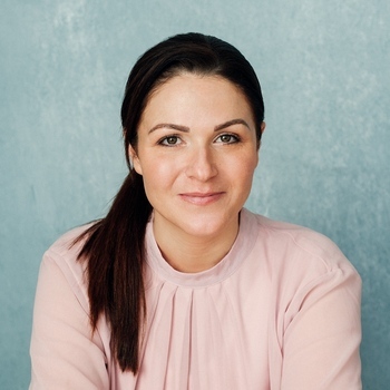 Avatar of Amina Benkhoukha