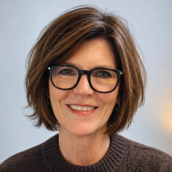 Avatar of Renee Mullins