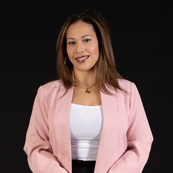 Avatar of Steisy Robles