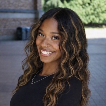 Avatar of Madison Davis