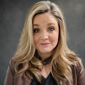 Avatar of Eden Stephens