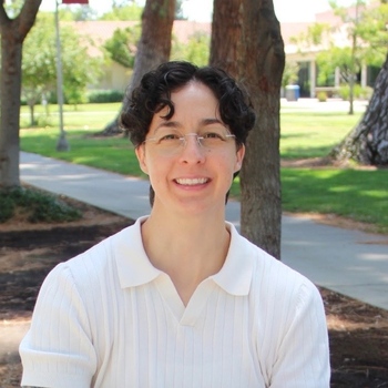 Avatar of Helen Krietemeyer-Suarez