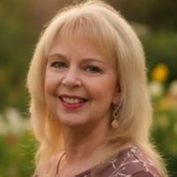 Avatar of Laurie Kosek