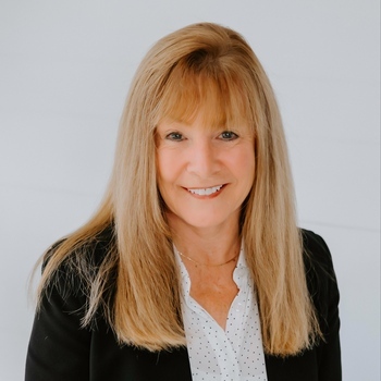 Avatar of Donalee Brown