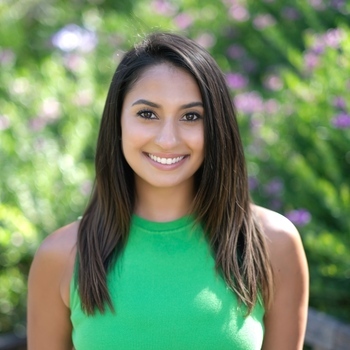 Avatar of Neeka Elzein
