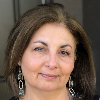 Avatar of Cynthia Warren