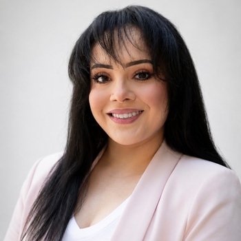 Avatar of Maria Santiago