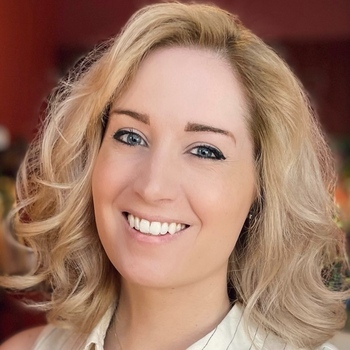 Avatar of Lauren Helm