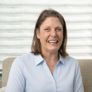 Avatar of Rhonda Mateer Ross