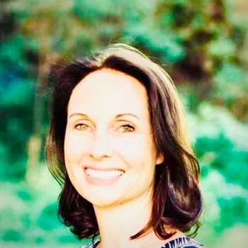 Avatar of Fiona Hayashi