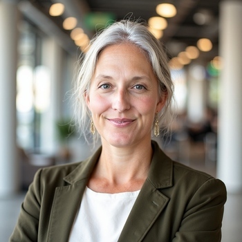 Avatar of Leslie Vriesman